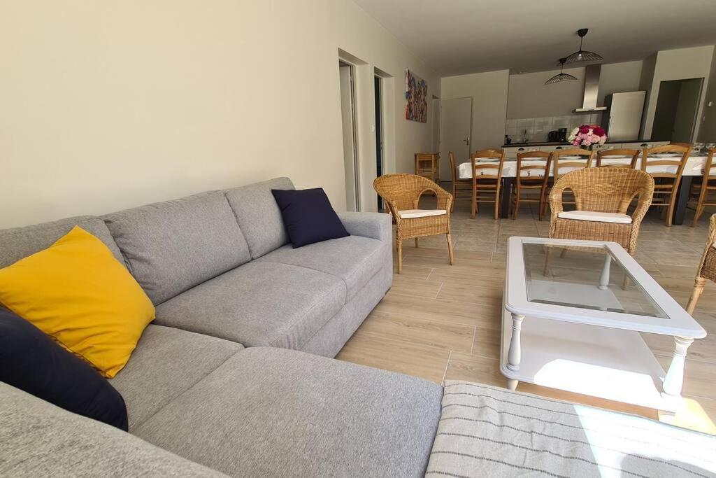Holiday home Le Puy Martineau Piscine Privee Interieure Chauffee A 10 Min Du Puy Du Fo